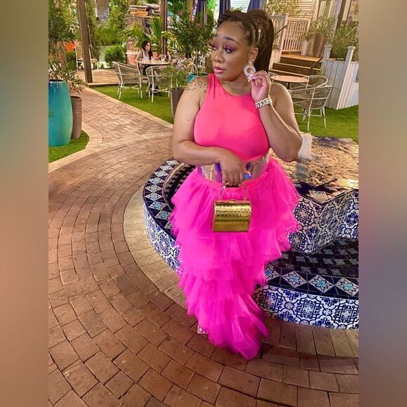Hot Pink Tulle Pants! 🩷 - Picture 2 of 4
